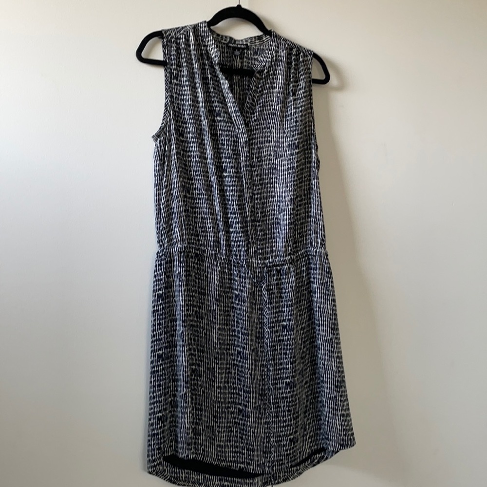 Sleeveless, navy and white, summer dress.